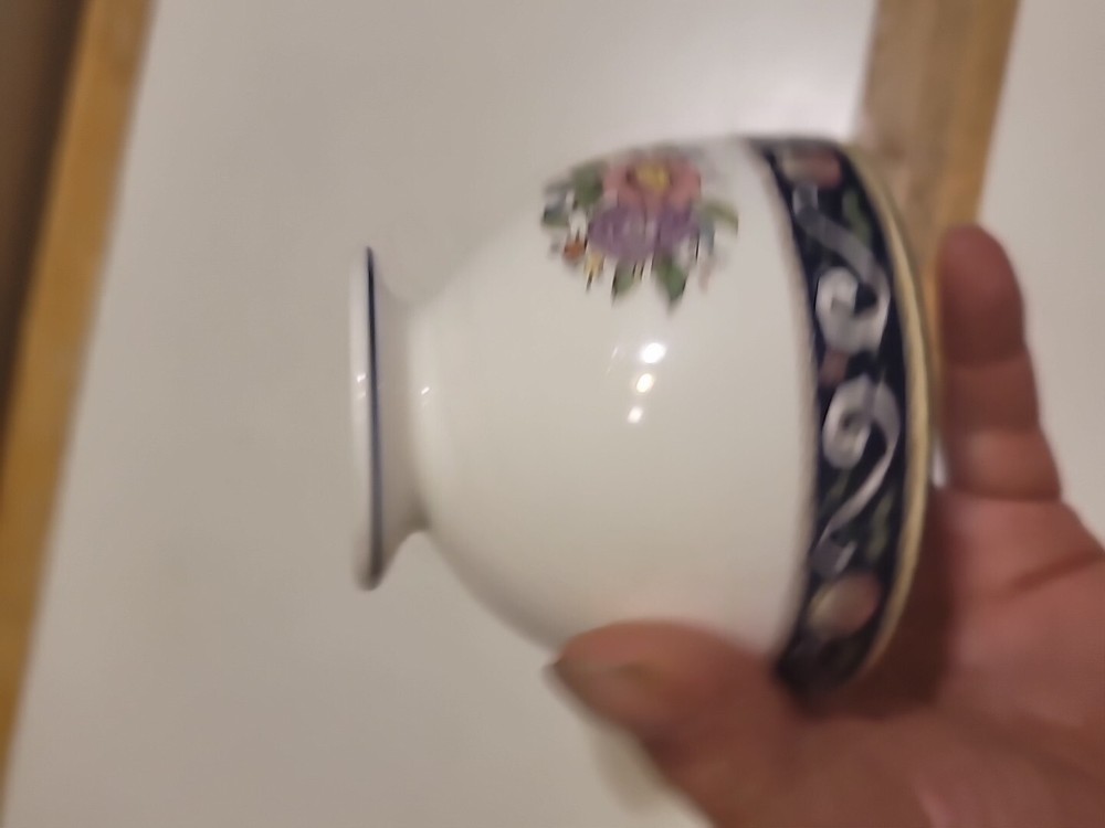 Wedgwood RUNNYMEDE-BLUE 5pc Place Setting(s)Multiple Sets Available