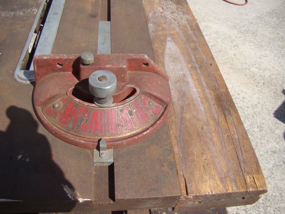 Unbranded Vintage Belt Driven Tilt Table Saw