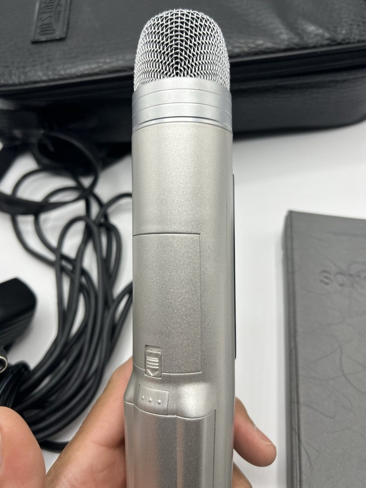 Magic Sing ii Enter Tech Karaoke Microphone EXCELLENT CONDITION, WORKING