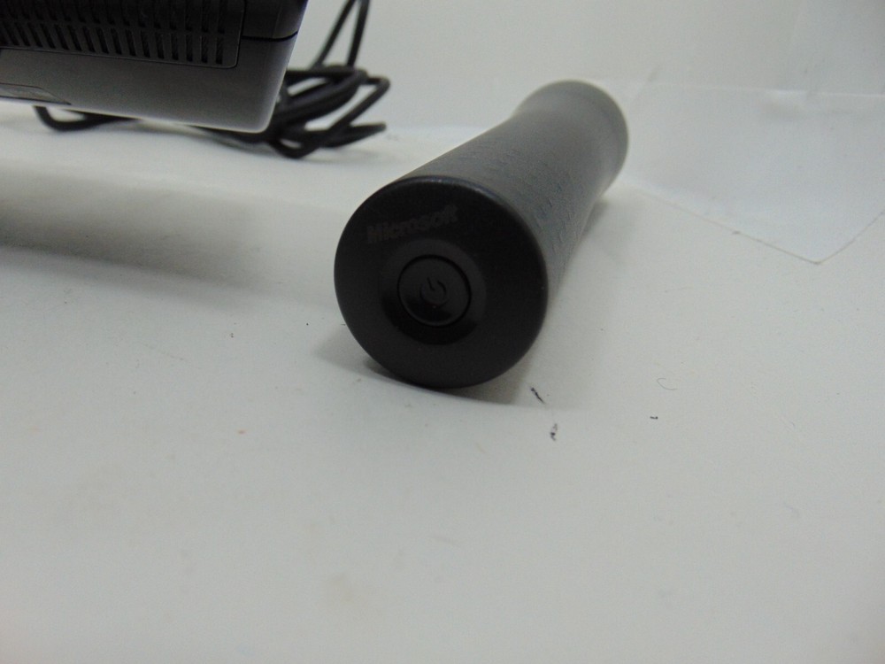 Official Microsoft Xbox 360 Kinect Motion Sensor Bar & XBOX 360 MICROPHONE