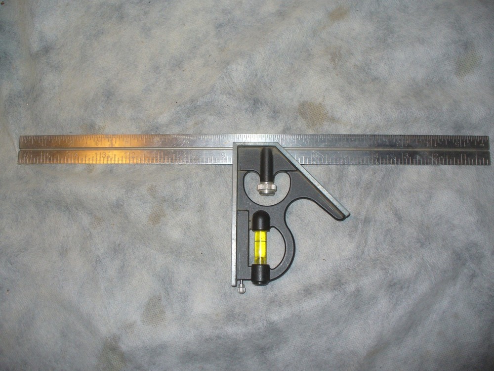 Movable Level Ruler Tool