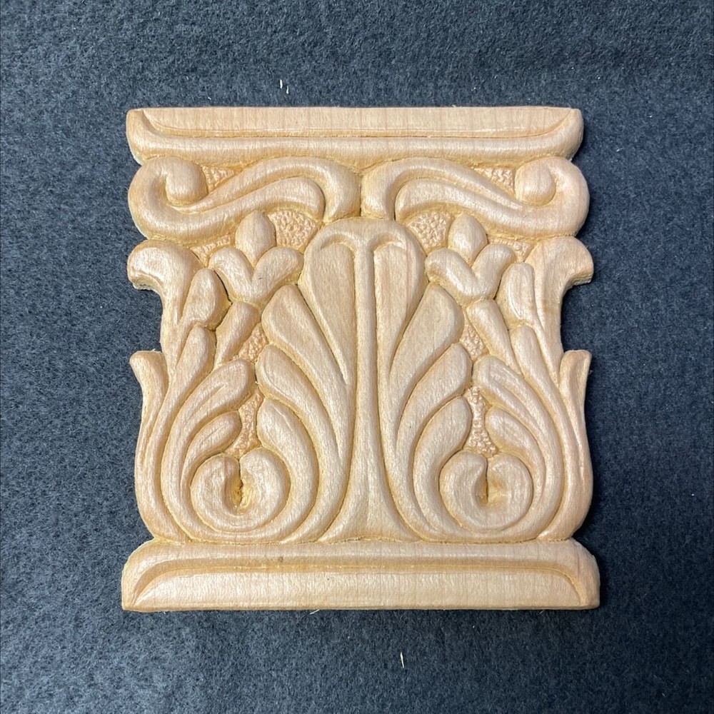 4" x 3-5/8" Maple Wood Applique