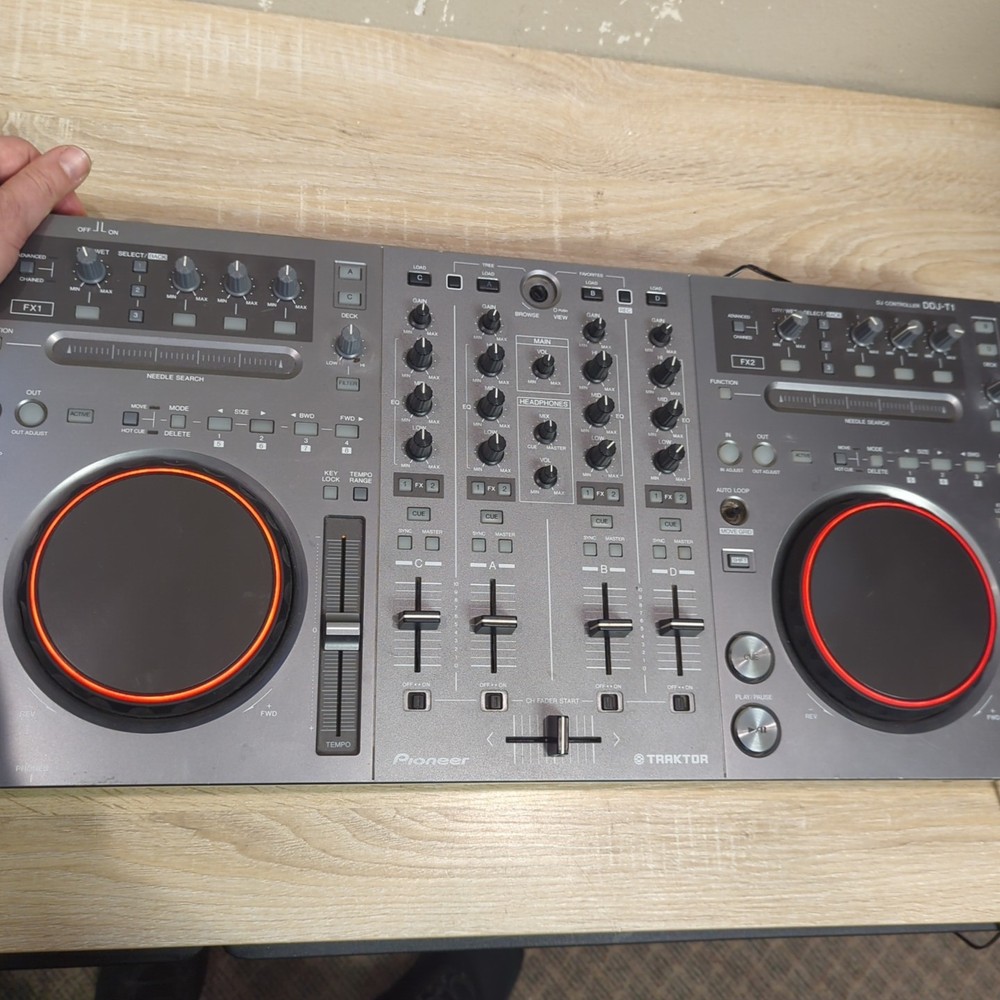 Pioneer DDJ-T1 DJ Controller TRAKTOR 4-Channel Mixer Device *READ DESC