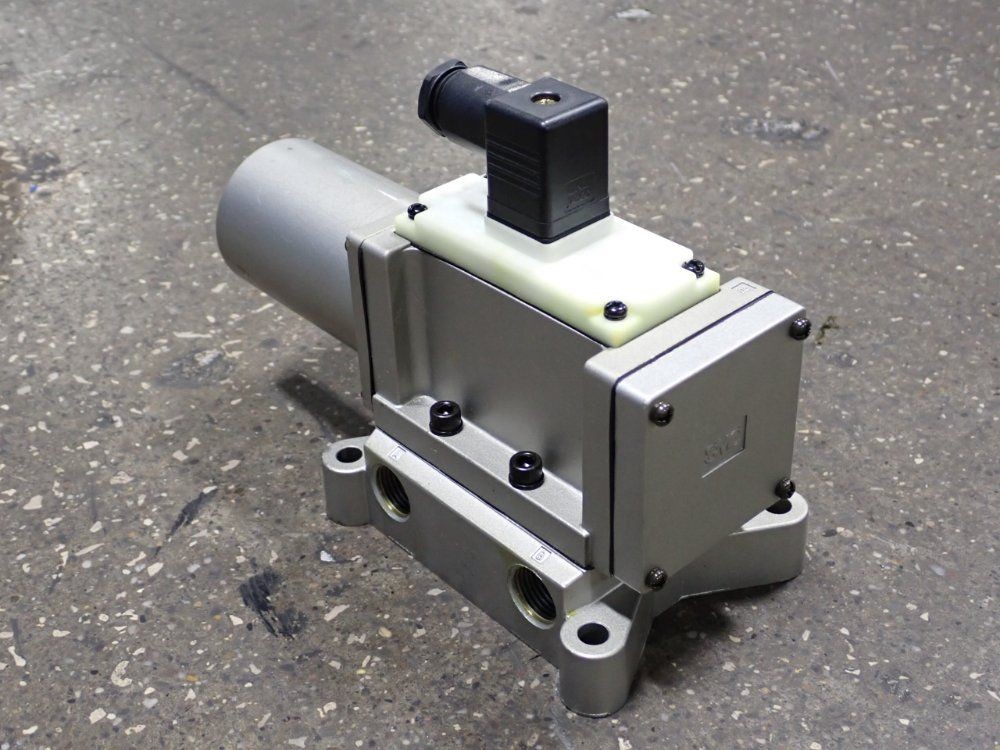 SMC VS4140 SOLENOID VALVE 03260220028