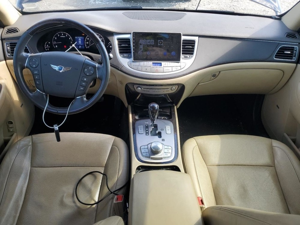 GENESIS 2011 Transmission Shift 730672