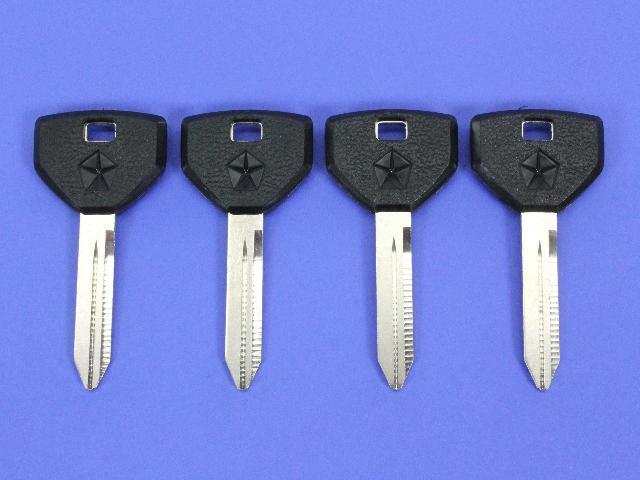 Vehicle Key Mopar 55075487