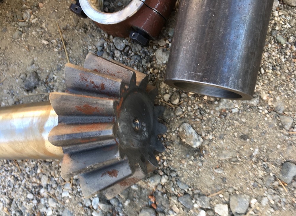Bevel Gear Assembly (5 parts)