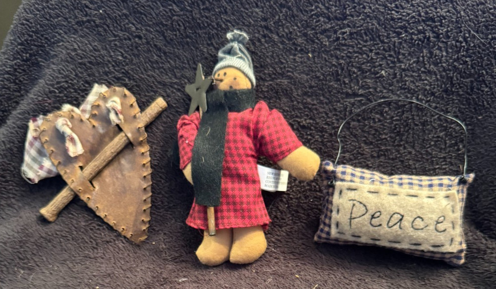 Primitive Set of 3 Ornaments