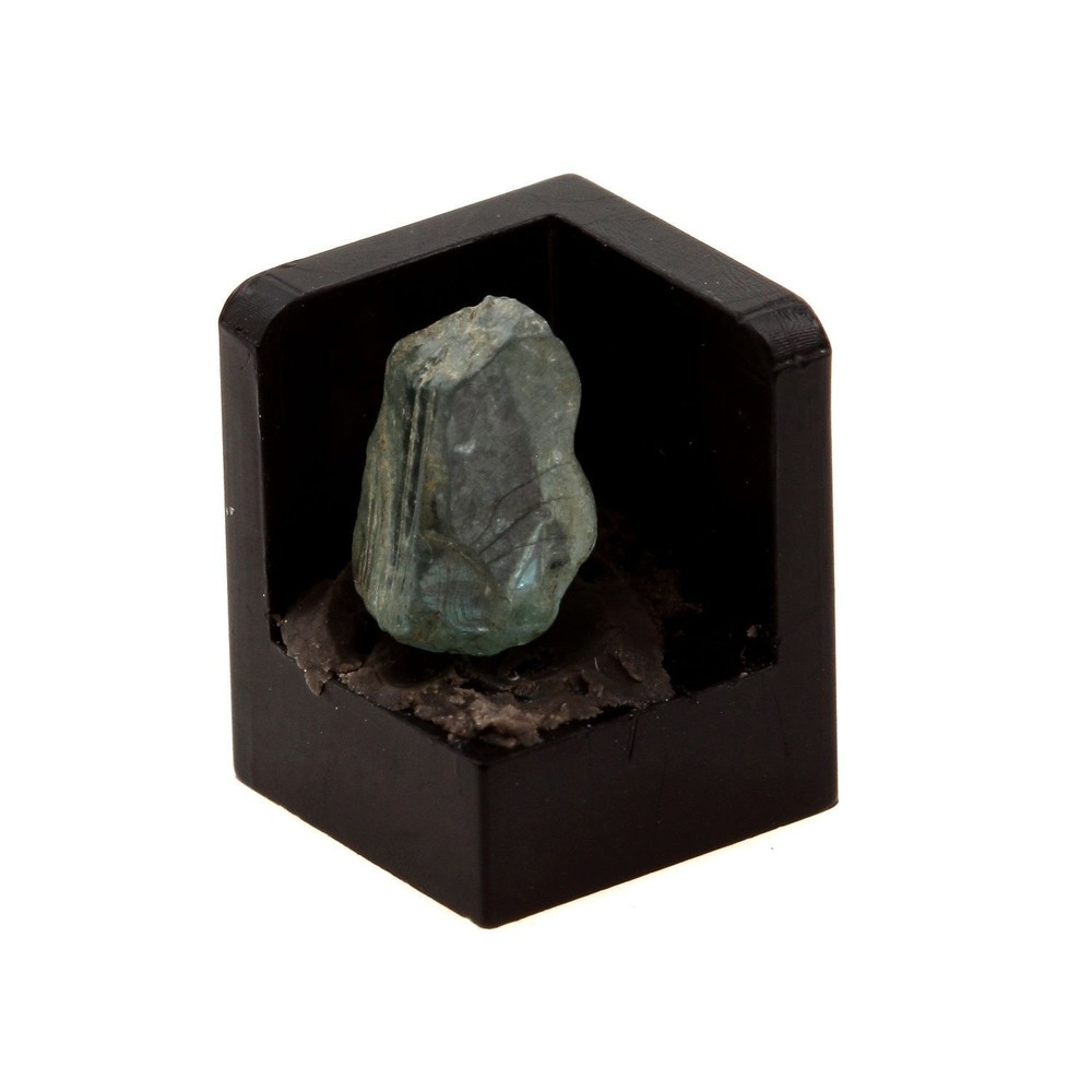 Zircon. 0.85 Ct. Pailin District, Cambodia.