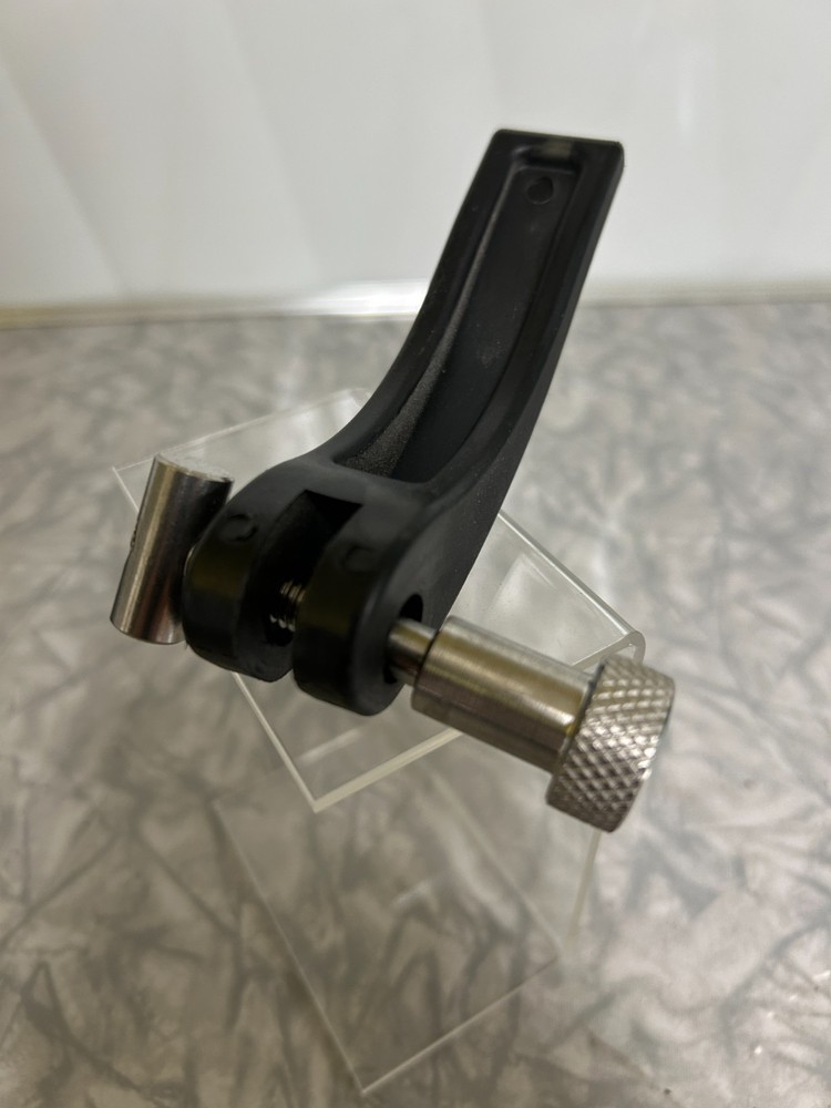 Springfield Marine Pedestal - 3 Stage Table *REPLACEMENT handle* PART ONLY