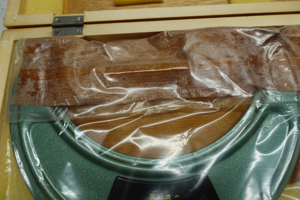 Pride Tool Systems 5-6" Micrometer in Box LIGHT GREEN