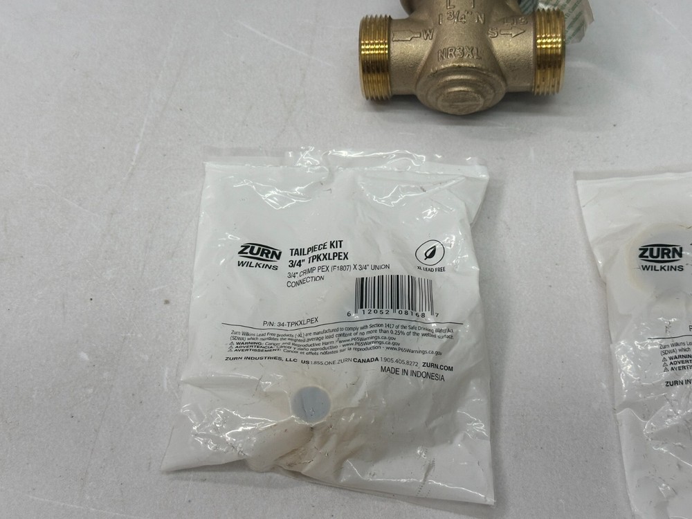 Zurn 3/4" Pressure Reducing Valve w Double Union FNPT 34-NR3XLDUPEX