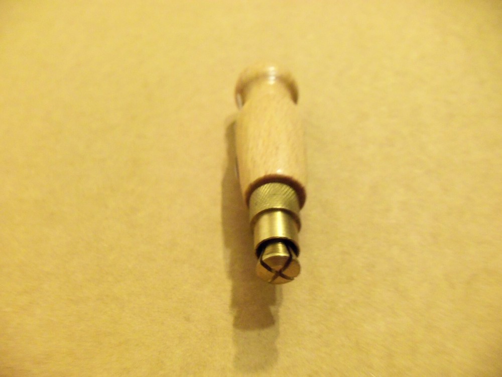 C.S. Osborne #928 Sewing Awl Haft