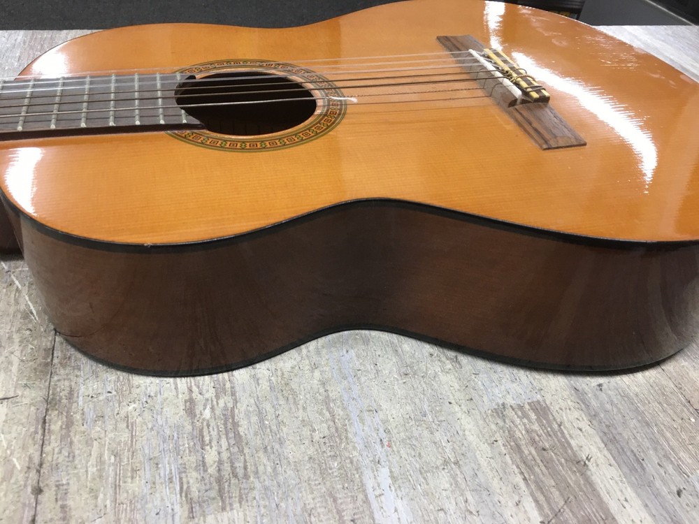 Yamaha CGS102A 6 String Classical Acoustic Guitar Brown