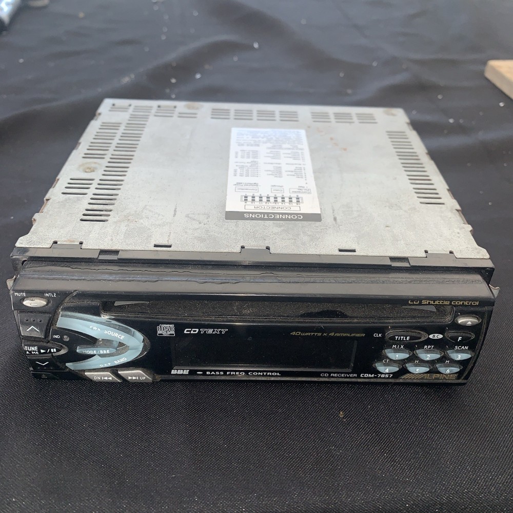 Alpine CDM-7857 Old School Rare