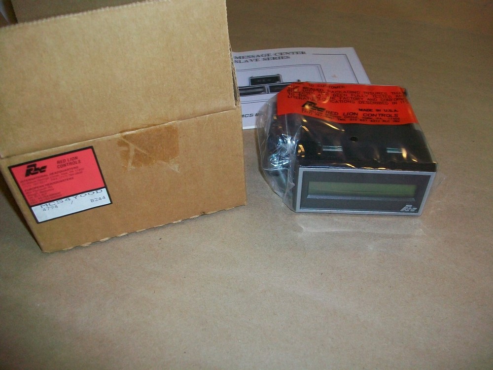 RED LION Panel Meter  MCS4Y00D   NEW IN BOX