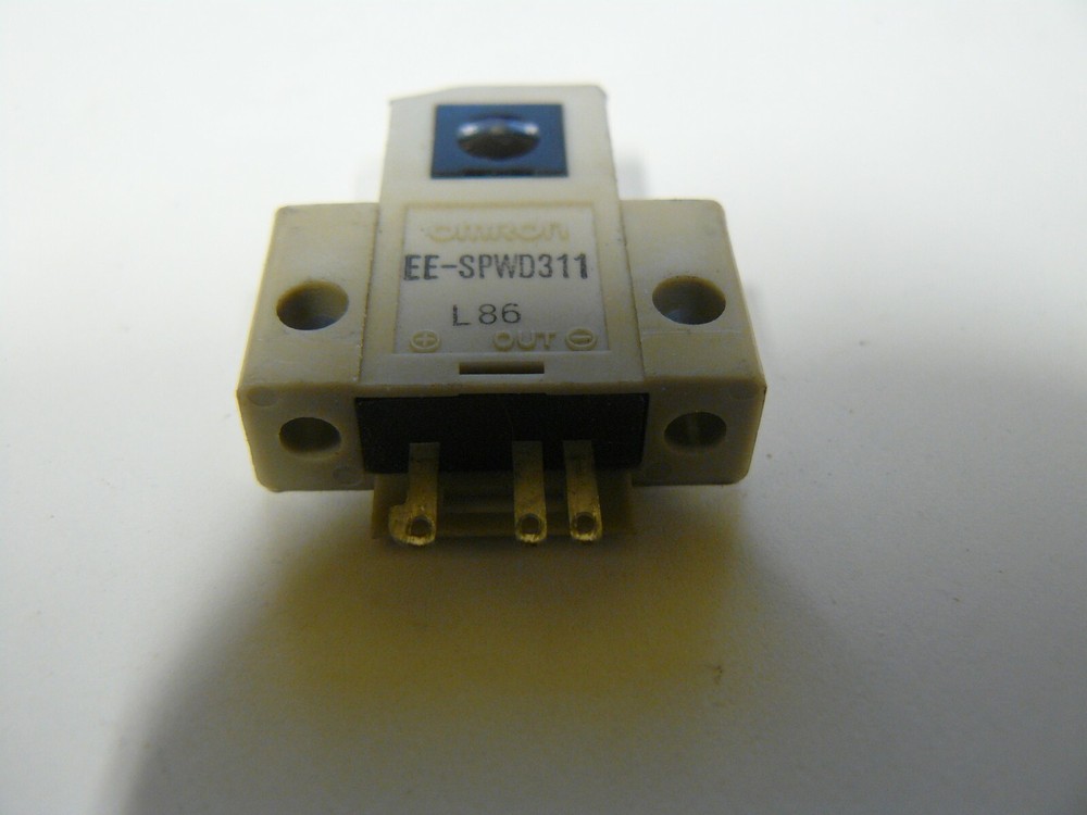 OMRON EE-SPWD311 PHOTOELECTRIC MICRO SENSOR