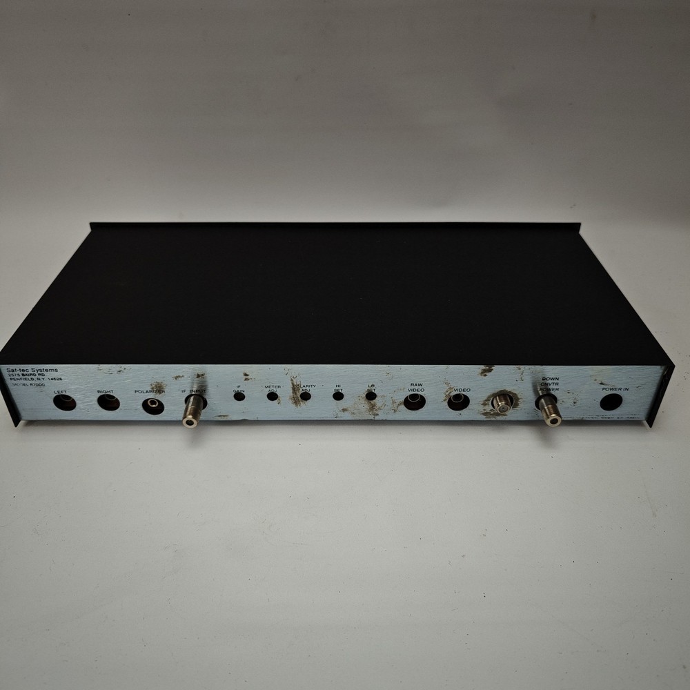 Vintage SAT-TEC R-7000 Satellite Receiver