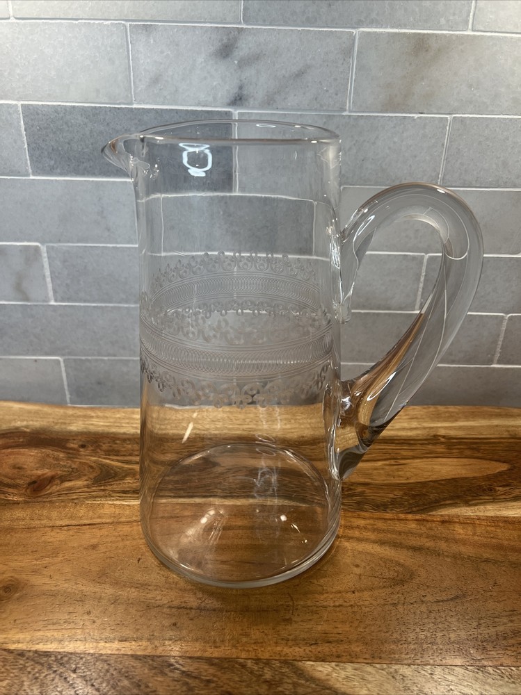 HAND BLOWN CRYSTAL ETCHED PITCHER  48oz OPEN LIP CRYSTAL APPLIED HANDLE