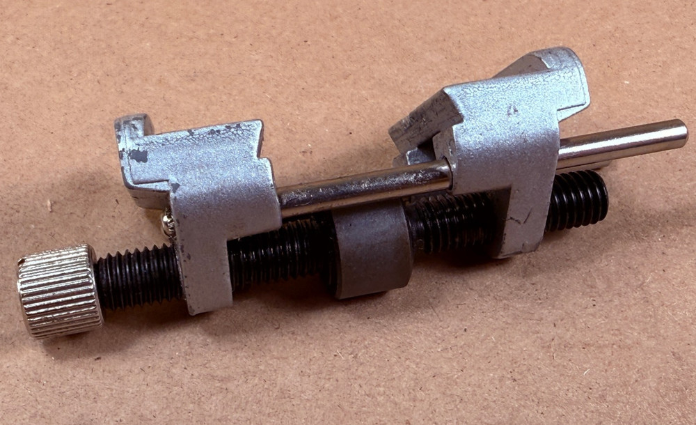 Vintage Boyne Adjustable Honing Guide for Chisel and Planer Blade Sharpening