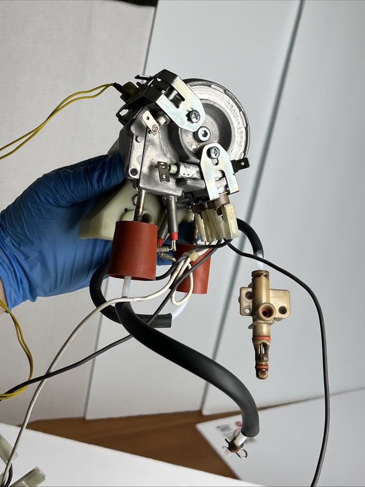 Saeco Magic De Luxe sup012 OEM Replacement Part - HEATING ELEMENT ASSEMBLY + etc