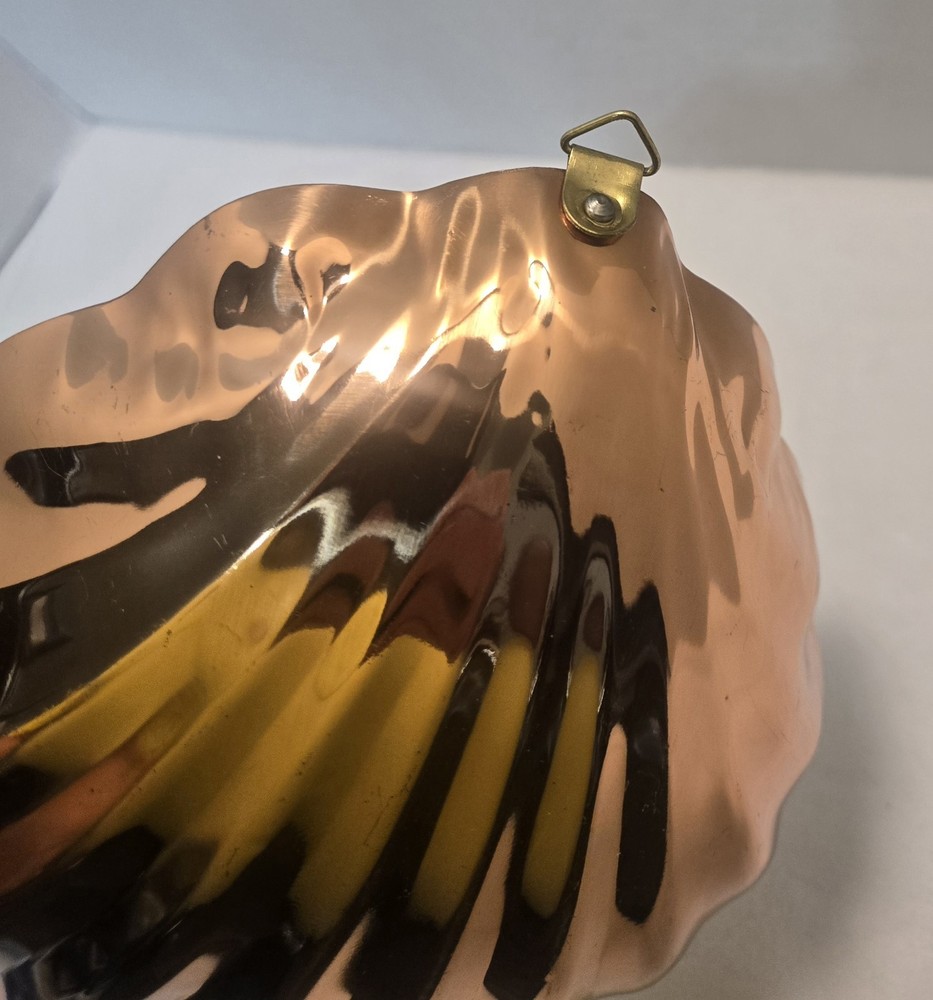Copper Metal Seashell Mold Wall Hanger Silver Tone Inside