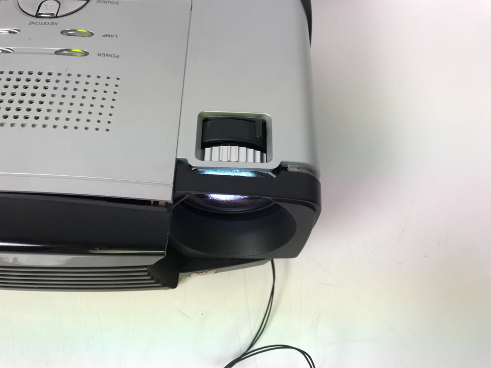 ViewSonic PJ458D DLP Projector