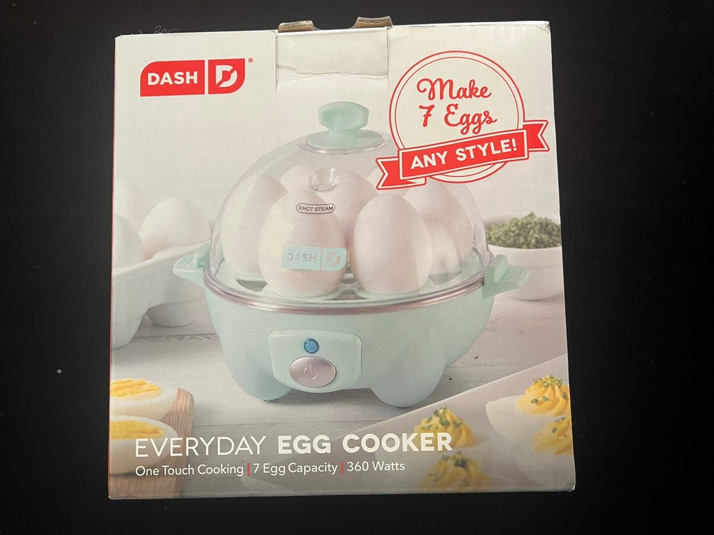 NIB - Dash Everyday Egg Cooker in Mint - One Touch Cooking - 7 Egg Capacity 