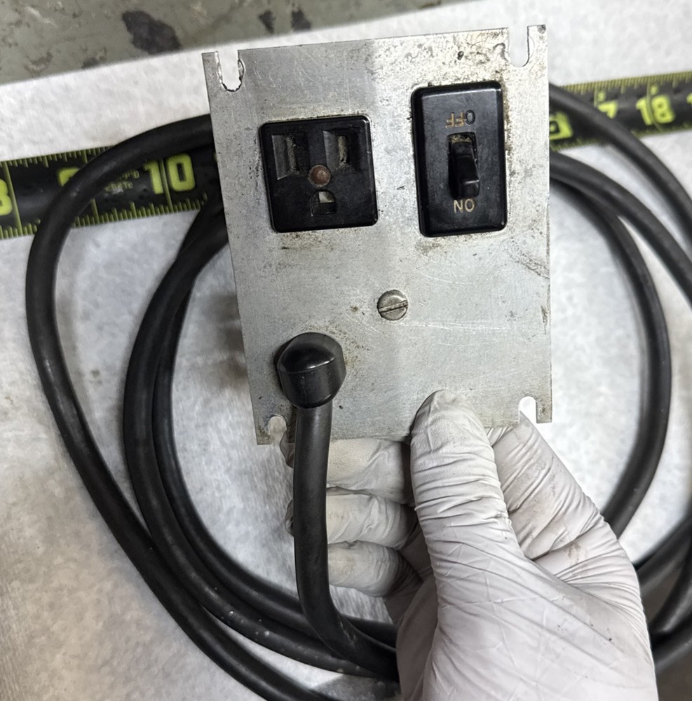 Craftsman 103  floor drill press headstock power cord plug light socket bracket
