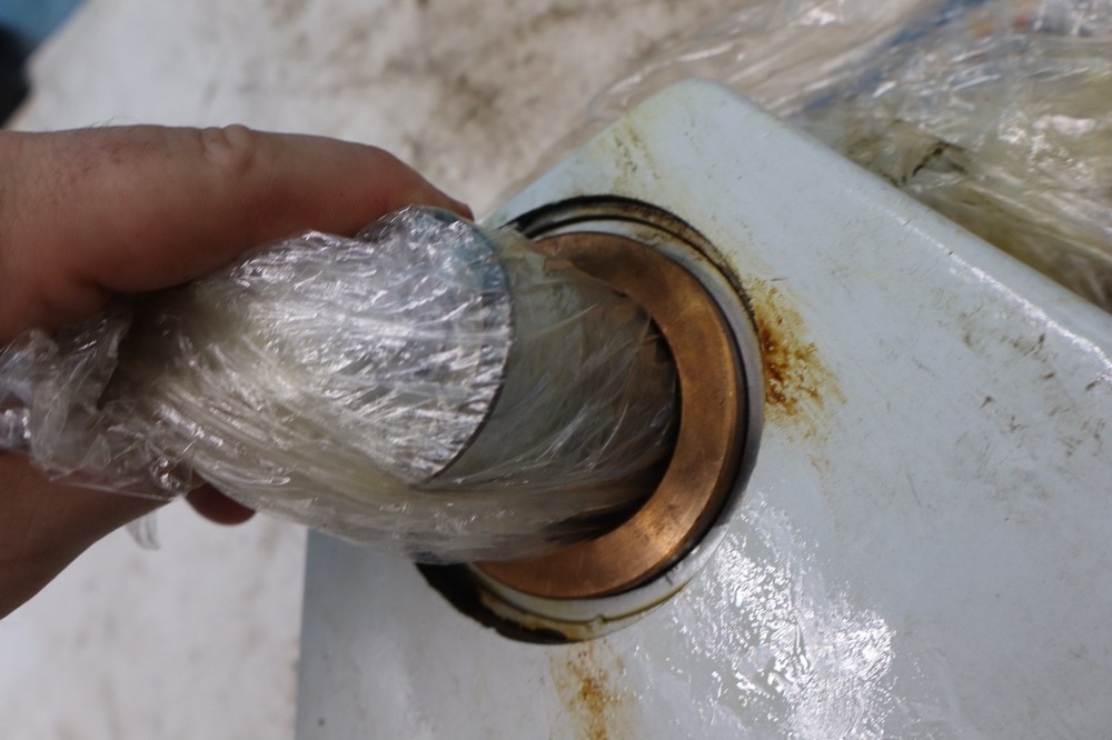 NICE! Horizontal (Cincinnati ?) Milling Machine Dove Tail Arbor Support w/ bush