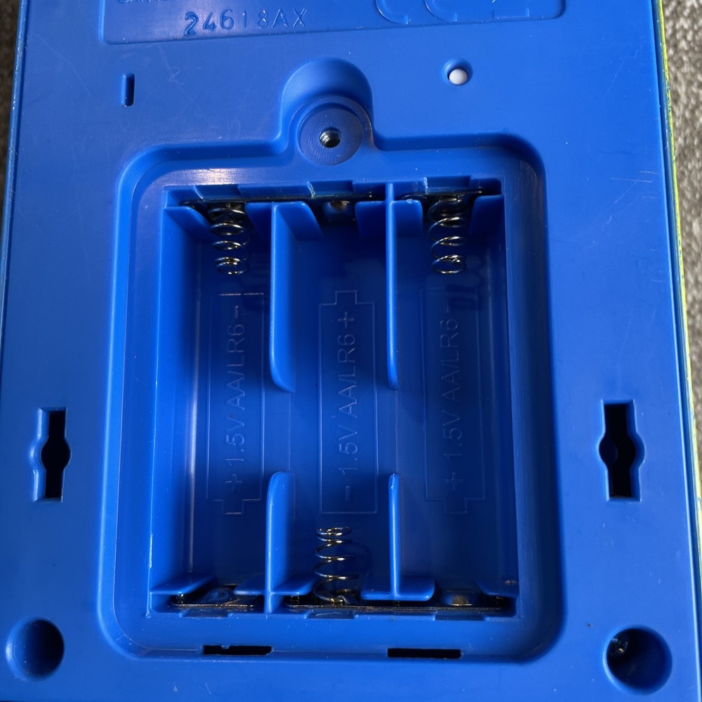 Ms. Pac-Man Arcade Mini Handheld Tabletop Game #09615 2018 Electronic -TESTED