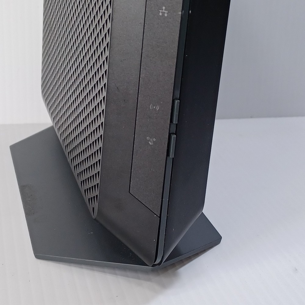 NETGEAR Nighthawk AC1900 Wireless-Wi-Fi Modem Router - C7000 -
