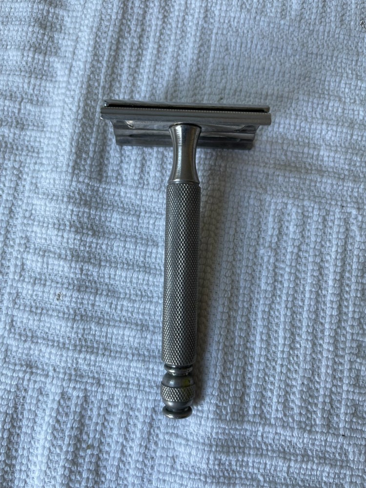 Vintage Gillette TECH Double Edged Razor