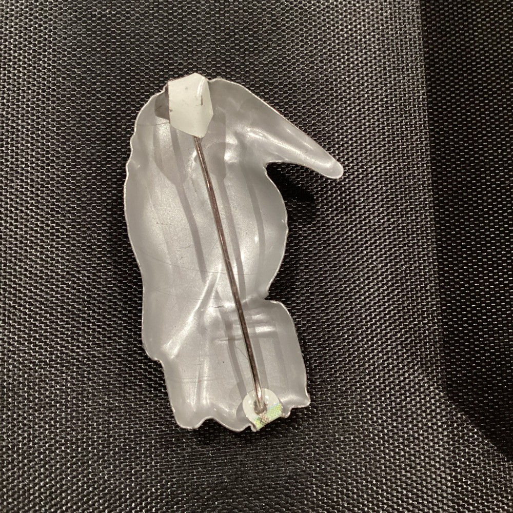 Japan Bird Toucan Tin Pin
