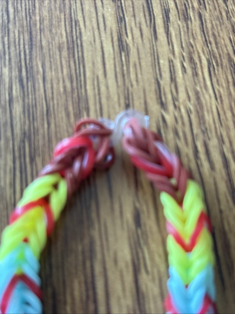 Loom Band Emoji Bracelet