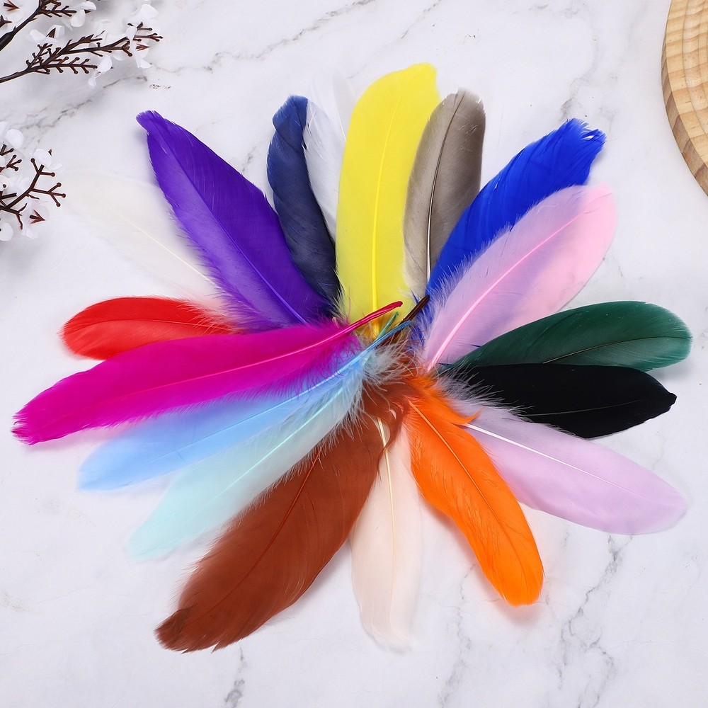 4-7" Natural Goose Feathers Bulk for Crafts, 300 Pack Fruit Green