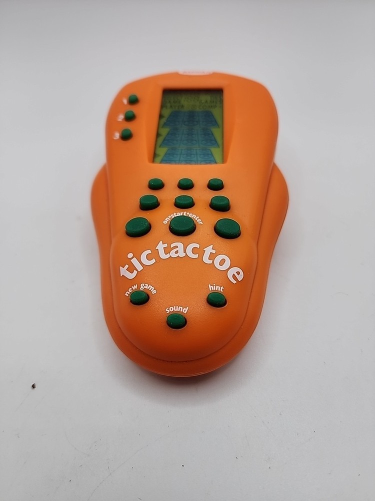 Radica Handheld Pocket Tic-Tac-Toe 2000 Orange