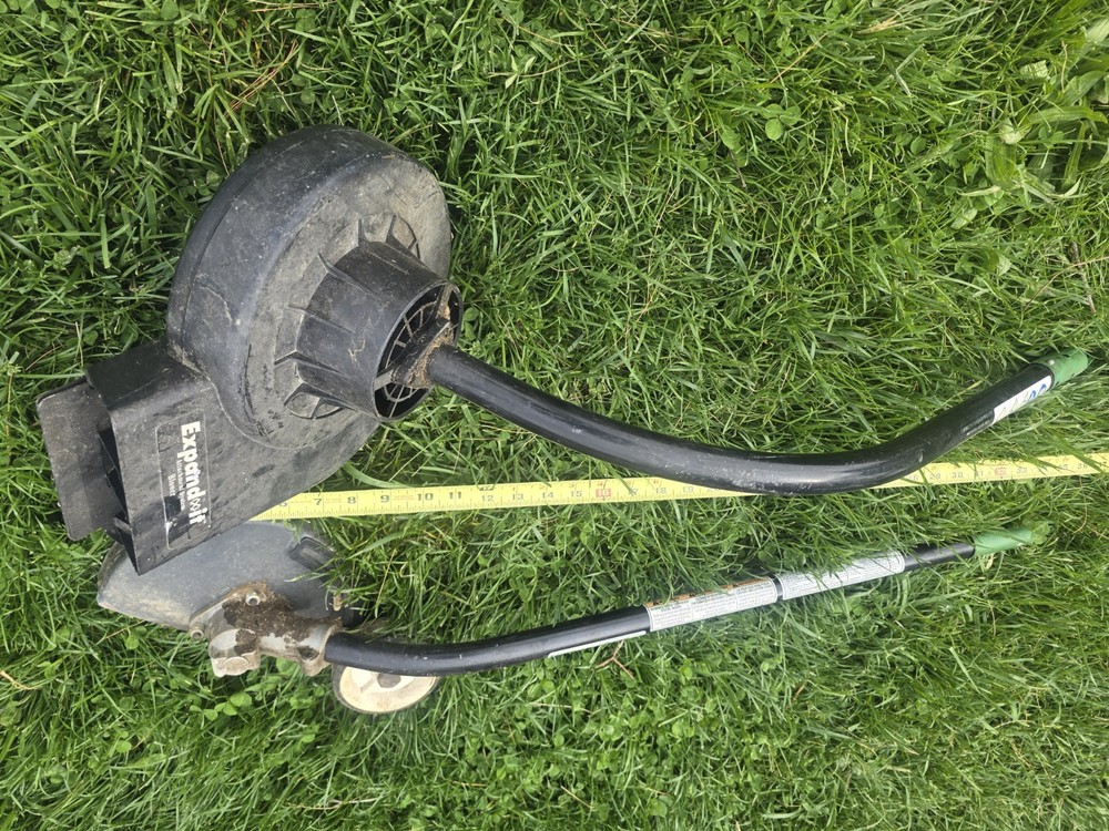 TROY BUILT Trimmer Plus LE720R Edger & Leaf Blower Attachment Multi Brand Comp.