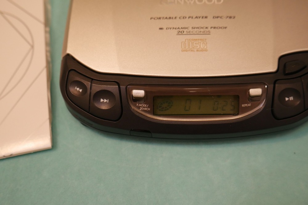 Kenwood DPC-782 :: Minty Discman with IR Remote