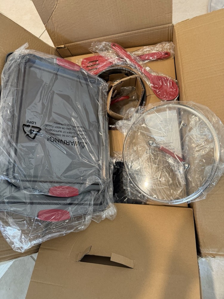 New, multi-piece cookware and bakeware set