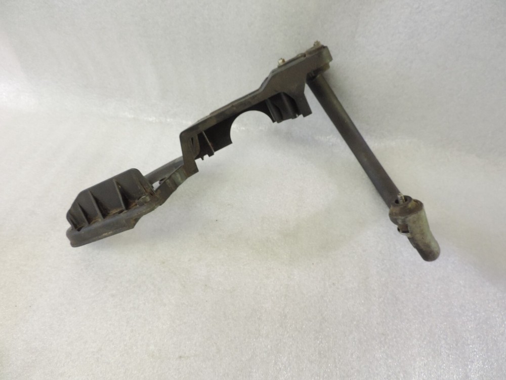 ALPINE GAS ACCELERATOR HANDLE HANDLE HANDLE AT DEPTH 40 - 41 - 45