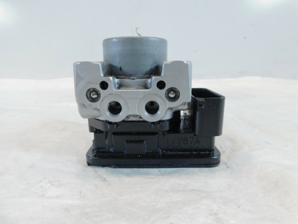 Indian Chief Chieftain Roadmaster & Springfield ABS Line Pump Module Assembly