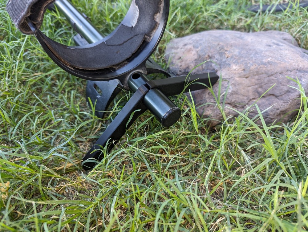 Kick Stand For Minelab Equinox 800