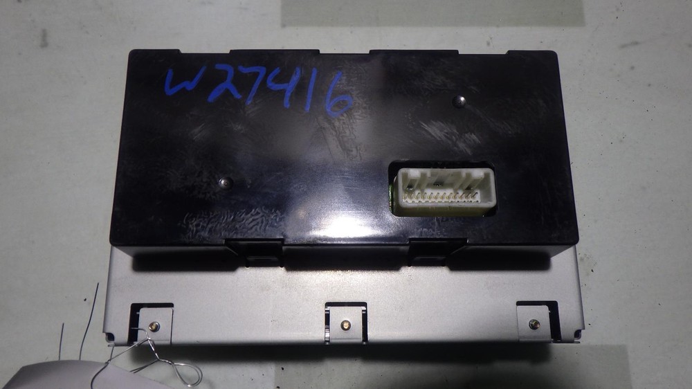 06 NISSAN MAXIMA Info Screen 28090ZK00A