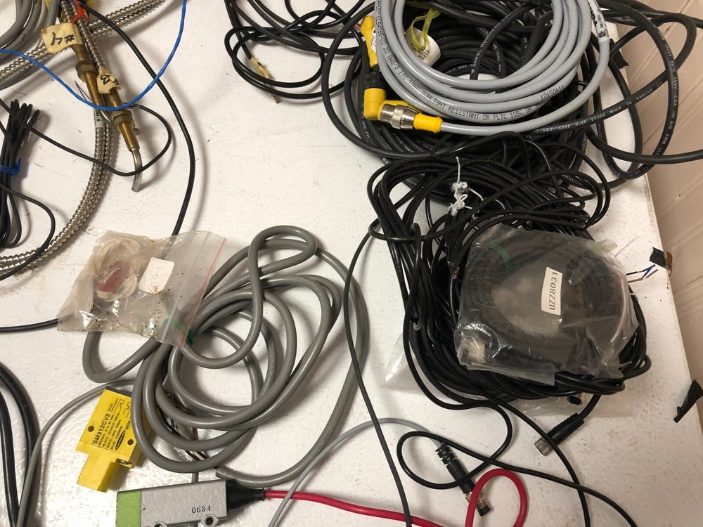 proximity sensor ,opto sensor bundle and cables