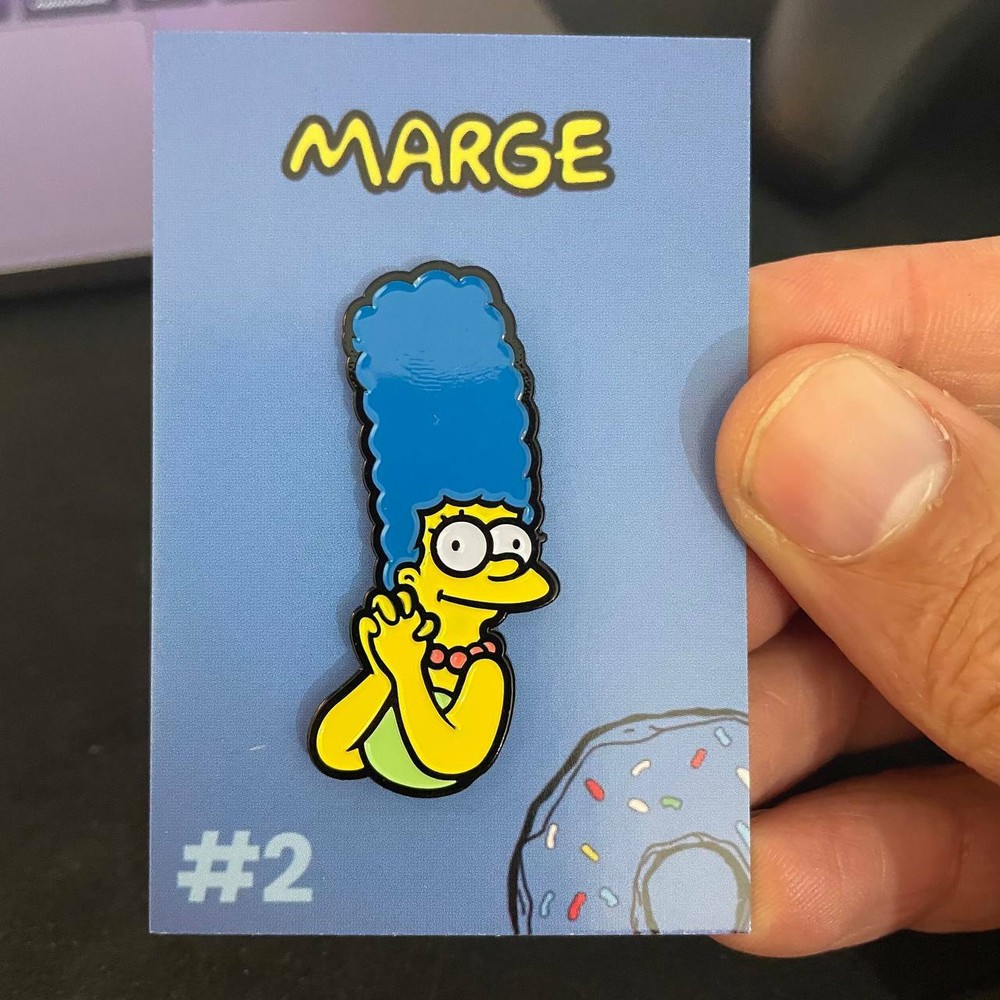 Marge Simpson - The Simpsons Enamel Pin (New)