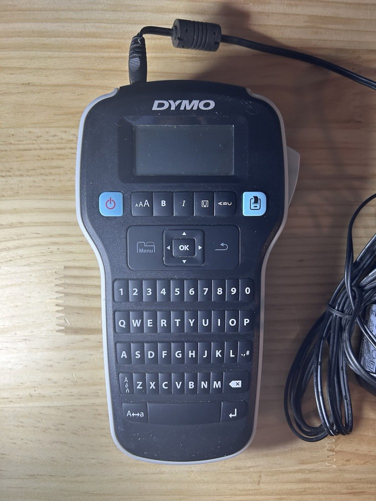 DYMO LabelManager 160 Handheld Label Maker Black White Keyboard Powers On