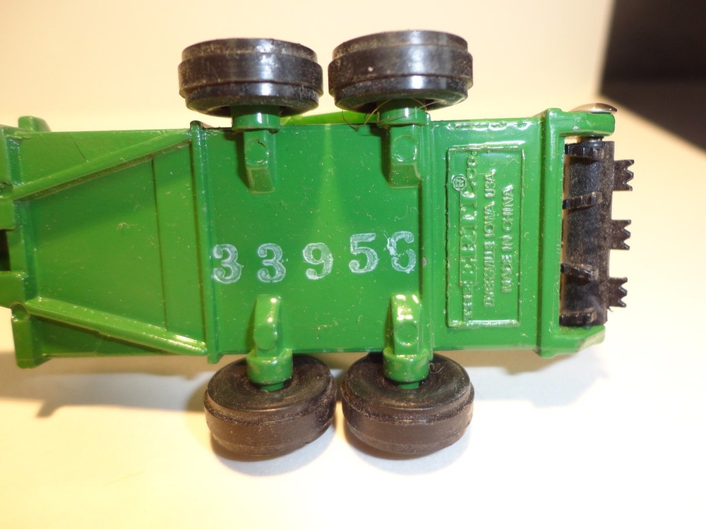 JOHN DEERE Tractor & Trailer The ERTL U.S.A.