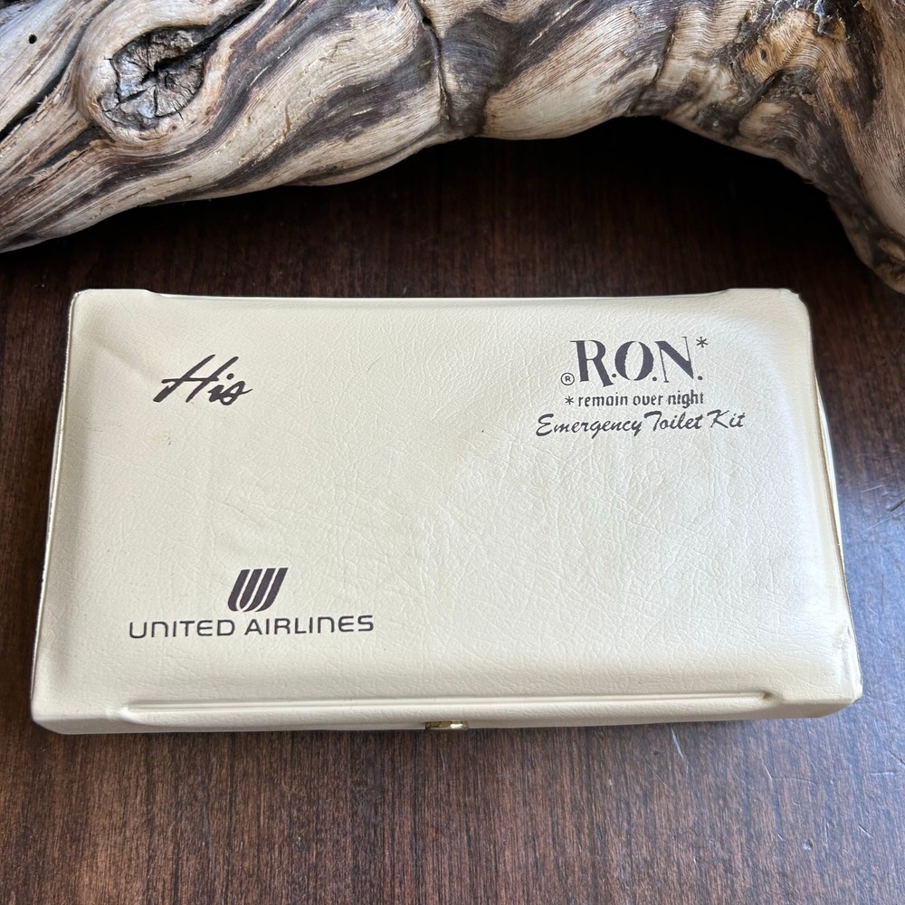 NOS Vintage Delta Air Lines His RON kits