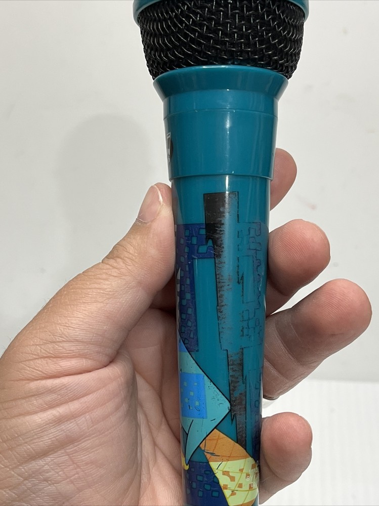 Disney Phineas And Ferb Tones Microphone 2010